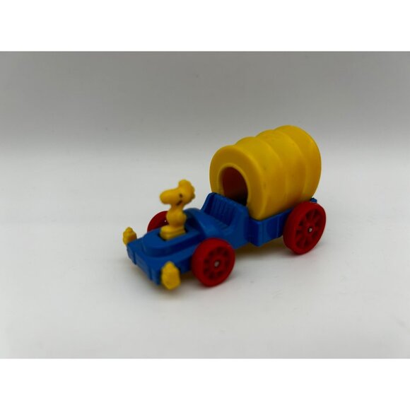 Plastic Woodstock on Wagon - Picture 1 of 5